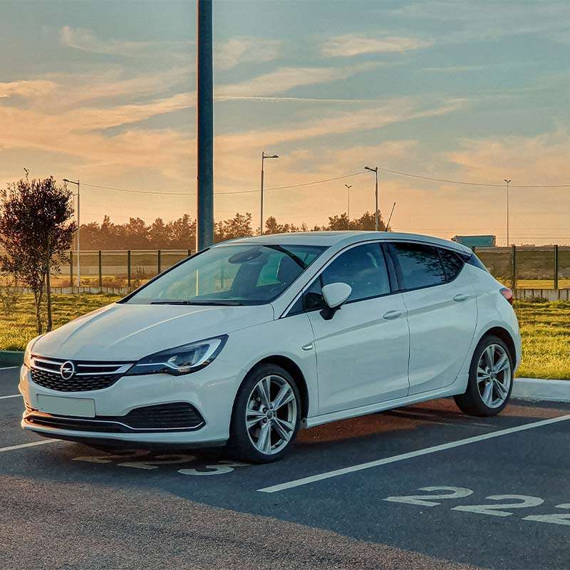 parkendes Auto mit dashcam